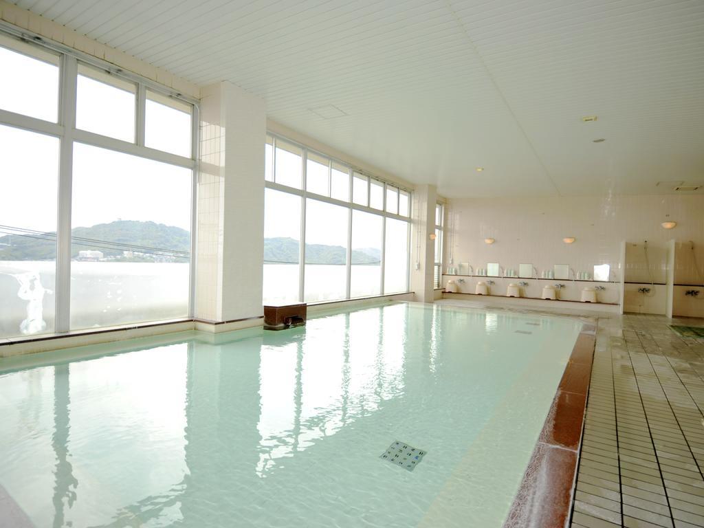 Nisshokan 4*